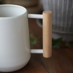 7151-555-3-sandfärgad-vattenkanna-burgon-ball