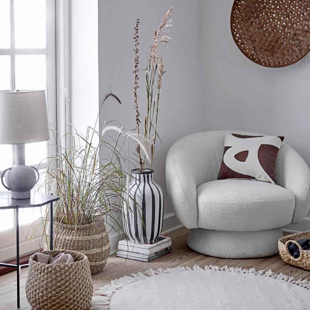82048653-5-fåtölj-Ted-vit-Bloomingville