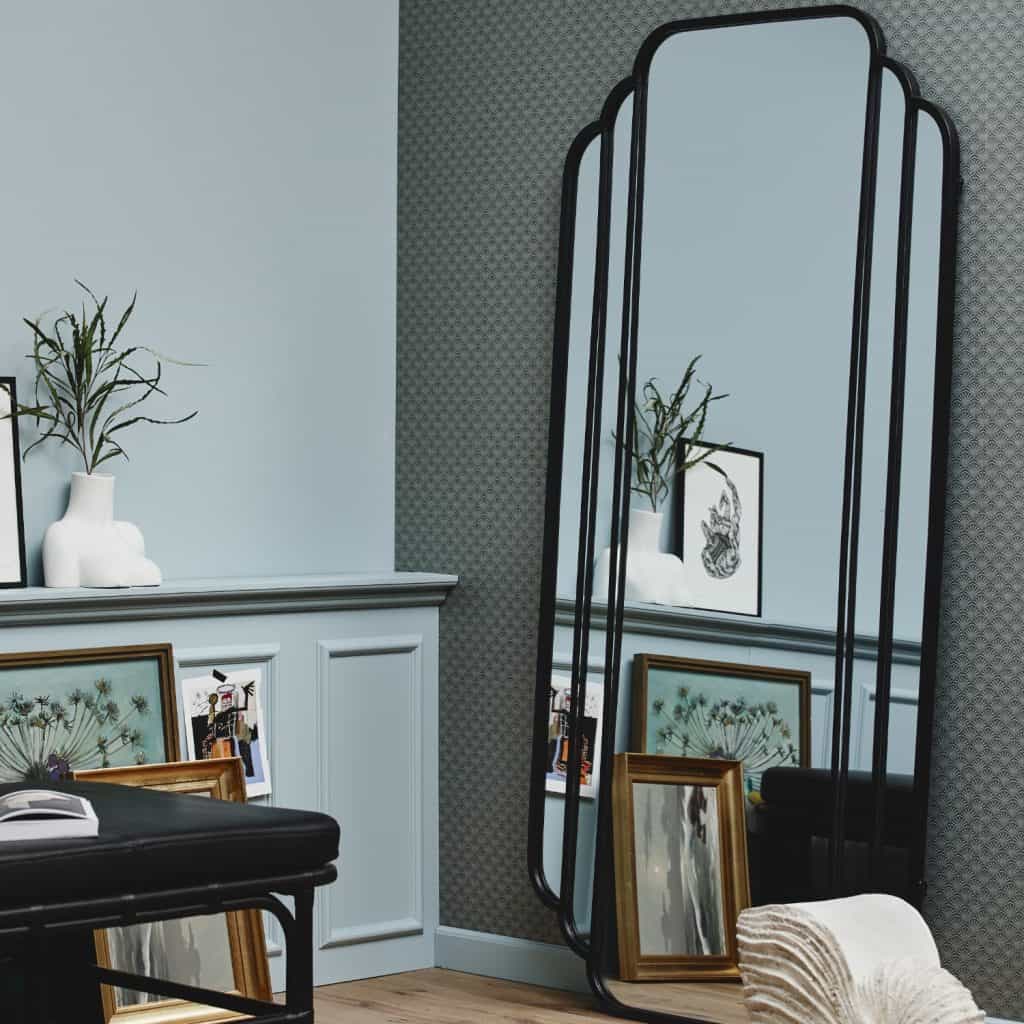 15769-1 Spegel SKYLARK svart Nordal