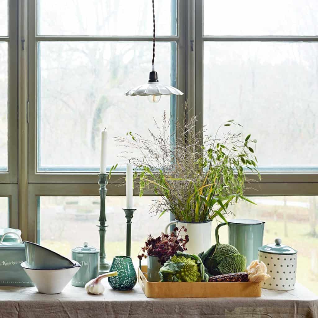 711301-3-taklampa-GUSTAV-vit-Strömshaga