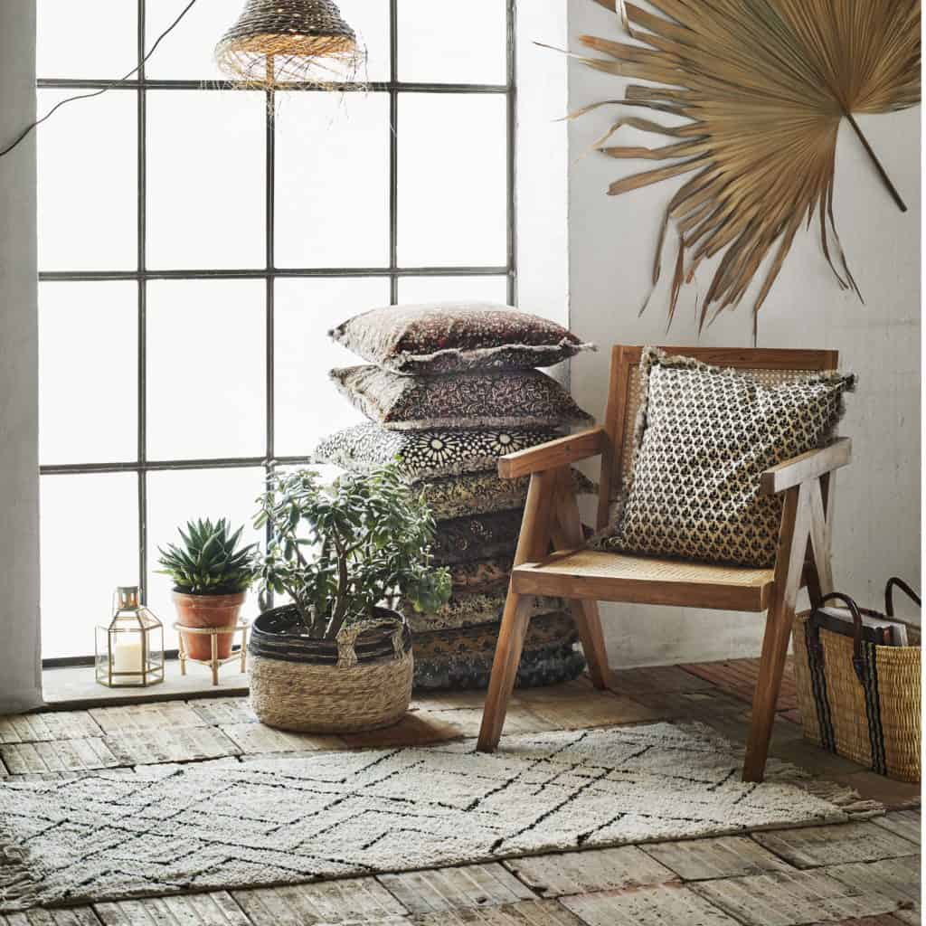 PI-11182B-2-Matta-Madam Stoltz