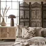 797-723-02-3-bordslampa-FUNGI-rostbrun-AffariofSweden