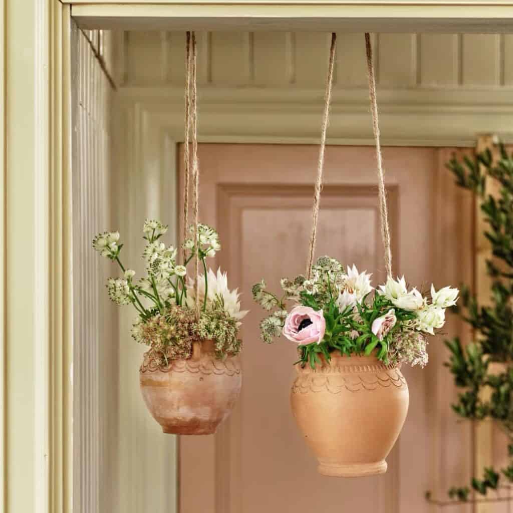 ampel i terrakotta från Strömshaga