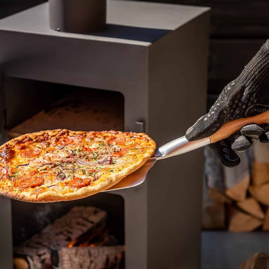 FF535-3-pizzaspade-EsschertDesign