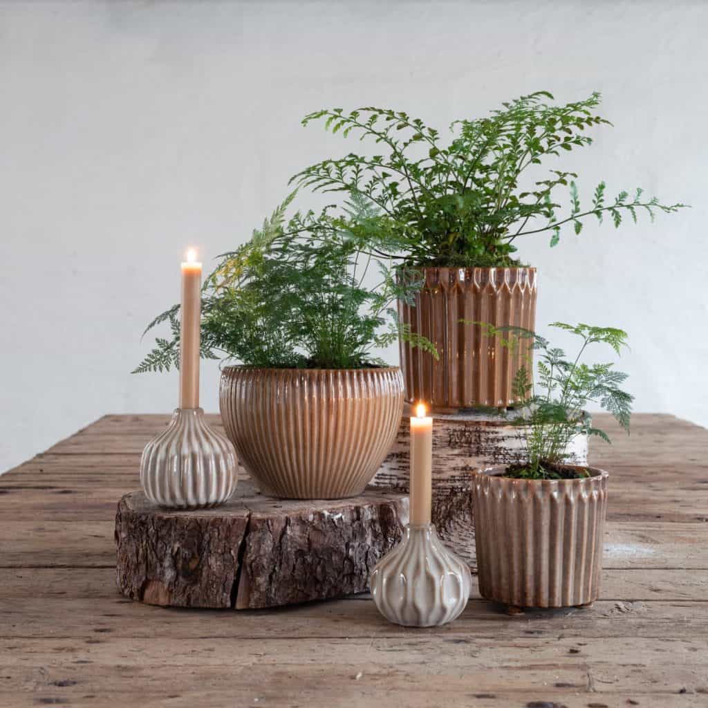 05260-2-kruka-WILMA-beige-brun-Wikholm form