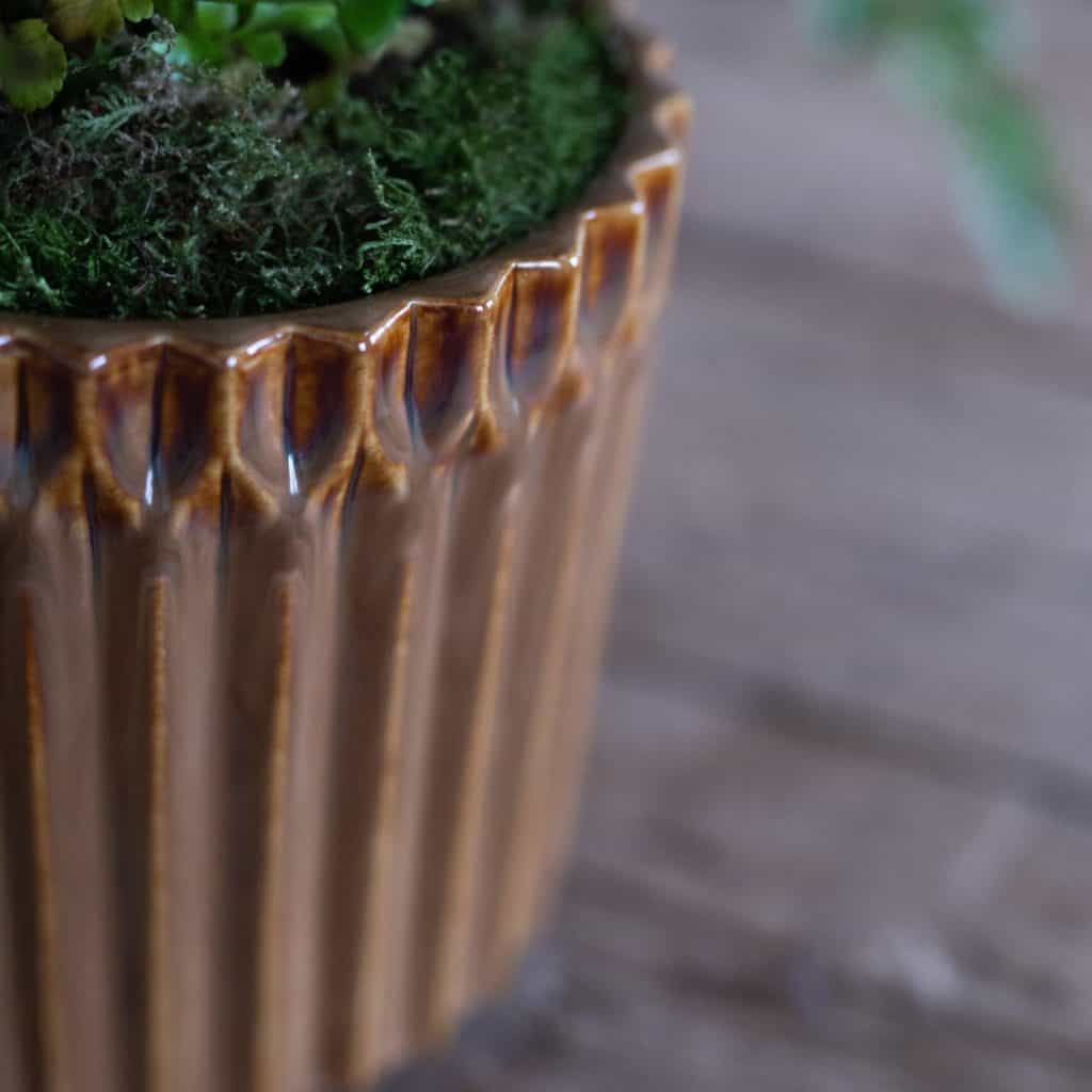 05260-3-kruka-WILMA-beige brun-Wikholm form