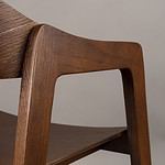 1100535-5-stol-WESTLAKE-valnöt-Dutchbone