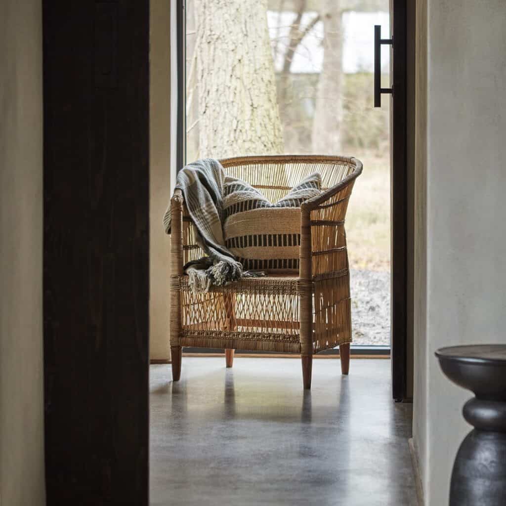 084-682-01-stol-tribe-rotting-affari-of-sweden-2