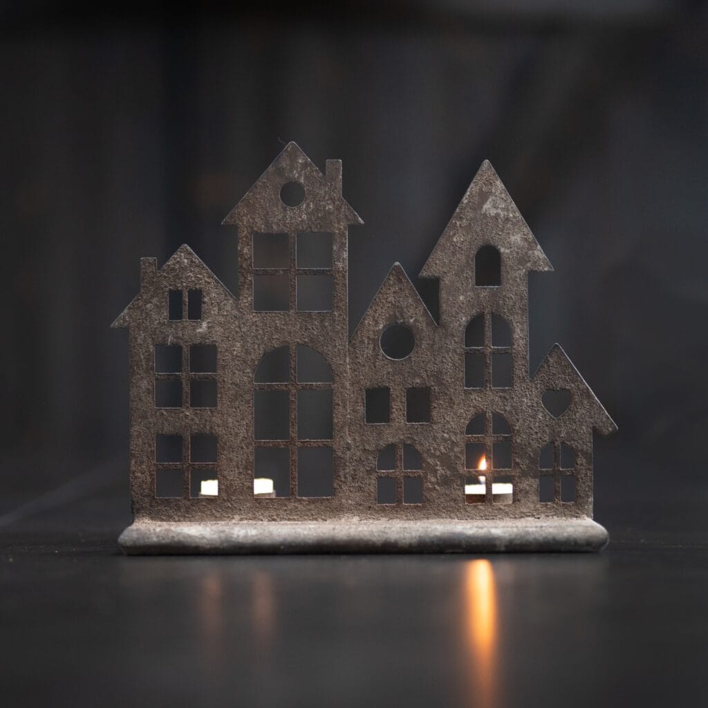 85887-ljusstake-hus-idun-wikholm-form-2