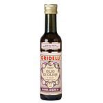 Flaska med ekologisk olivolja från Gridelli, smaksatt med vitlök, mot en ljusgrå bakgrund.