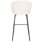 Barstol JOA Vit sedd bakifrån, med en mjuk vit rygg i polyester och stabila svarta metallben – en stilren och bekväm barstol för köket eller bardisken.