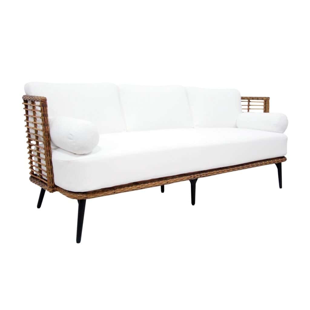 Covelo 3-sitssoffa i konstrotting med vita dynor och svarta ben, en stilren och bekväm loungesoffa för uteplats eller uterum.