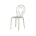 Ljusgrön trädgårdsstol i järn från Wikholm Form med elegant, svängd rygg och dekorativa detaljer, perfekt för uteplats eller balkong.