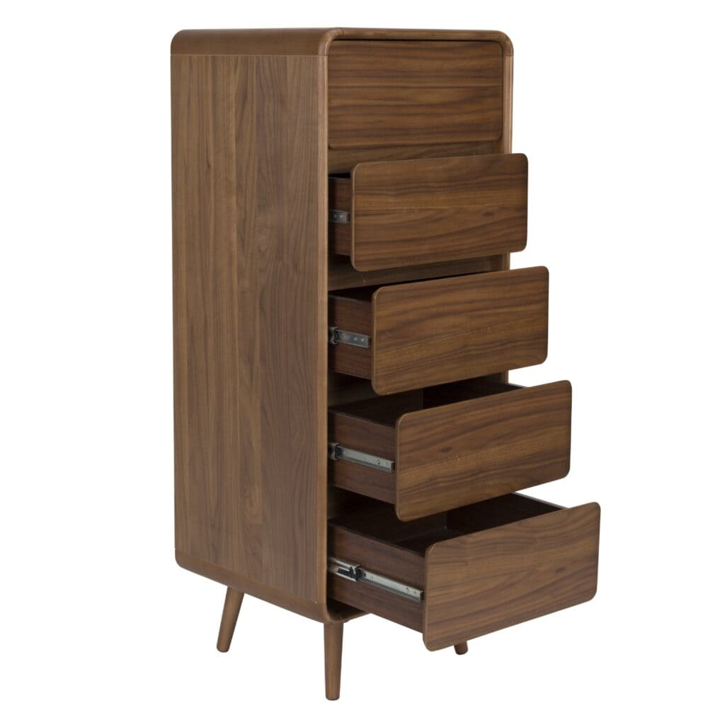 Byrå RISE i valnöt med sex rymliga lådor, varav fyra är delvis utdragna. Stilren design med mjuka former, smala ben och praktisk förvaring.