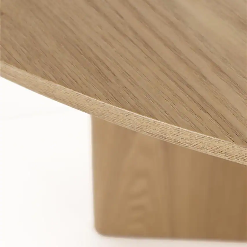 Ritning med mått för matbord Laurent i naturfärg. Diameter 120 cm och höjd 75 cm.