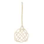 Handgjord mattpiska i rotting från Madam Stoltz – naturligt flätad för dammning av mattor och dekorativ förvaring