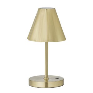 Laddningsbar bordslampa i mässing med vågig lampskärm – Lianna från Bloomingville.